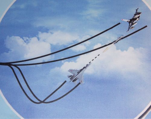 组图:空军解密歼-11拦截F-16全过程