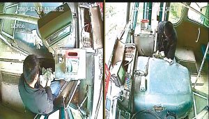 公交无人售票线所有司机成内鬼 私配钥匙盗款