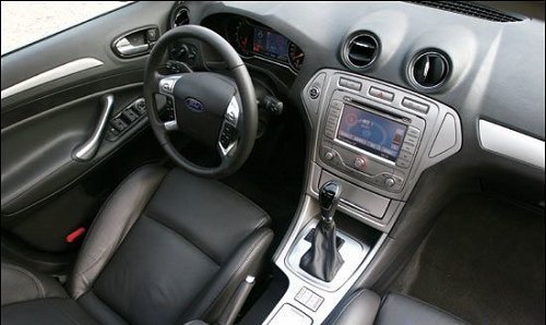 月均花费2000余元 蒙迪欧致胜用车成本调查