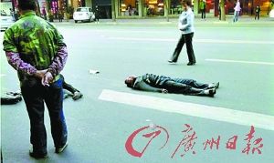 湖南益阳否认男子撞车砍人致9人死亡