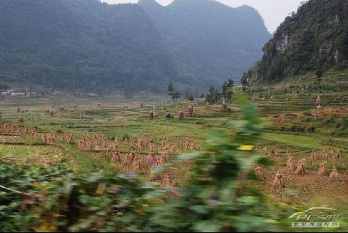 自驾游贵州:荔波的水 西江的寨\(4\)