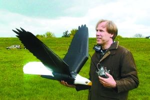 模拟猛禽外形 荷兰开发