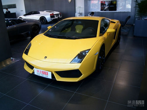 Gallardo  LP560-4