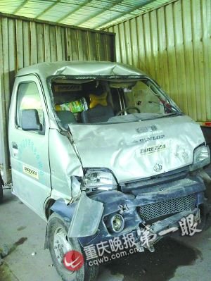 司机撞树受伤出院又被撞 飞出10米昏迷不醒